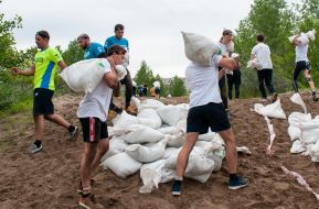 Забег с препятствиями "Гонка нации"