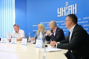 Valentyn Melnyk, Victoria Solominchuk, Oleksandr Yatsun, Serhiy Kubansky