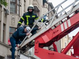 Tactical and special exercises at the Nikolsky shopping and entertainment center in Kharkiv