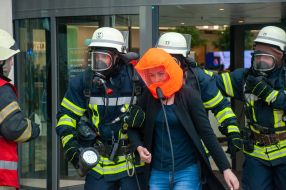 Tactical and special exercises at the Nikolsky shopping and entertainment center in Kharkiv