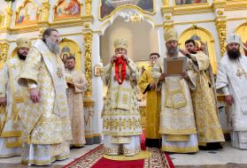 Metropolitan Lukа and Metropolitan Onufriy