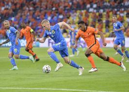 Football. The Netherlands - Ukraine