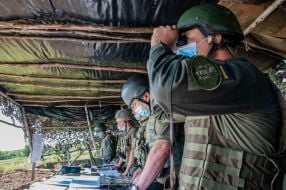 Військовослужбовці