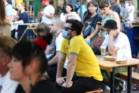 Fans in the fan zone in Kyiv