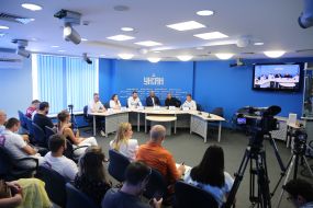 Press conference participants