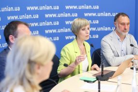 Lyudmyla Tsyhanok, Dmytro Novytsʹkyy