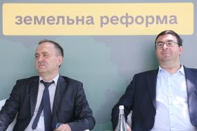 Vyacheslav Negoda, Yevhen Oleynikov