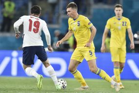 Football. Ukraine - England