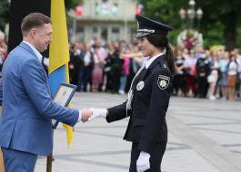 Presentation of diplomas to graduates of Lviv State University of Internal Affairs
