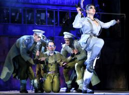 Премьера спектакля «Трехгрошовая опера»