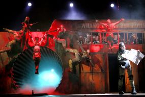 Премьера спектакля «Трехгрошовая опера»