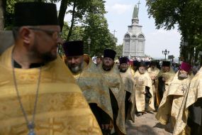 The priests go on a procession