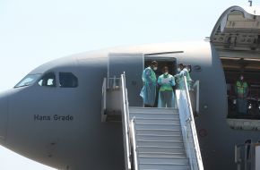 Bundeswehr medical plane prepares for departure at Boryspil airport