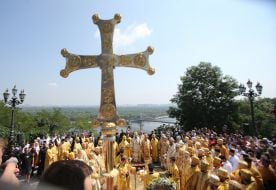 Prayer on Volodymyrsky Hill in Kyiv
