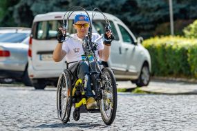 Sergey Saliy goes on a handbike