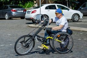 Sergey Saliy goes on a handbike