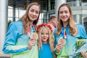 Solemn meeting of the Olympic team in synchronized swimming