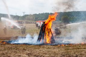 Tactical and special training for emergency response related to forest fires