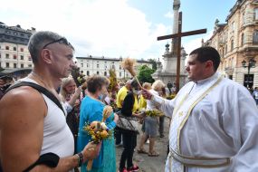 Apple Feast of the Saviour
