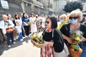 Apple Feast of the Saviour