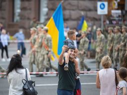 Rehearsal for the parade of troops in the center of Kiev