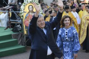 Petro Poroshenko with his wife Marina