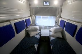 Passenger car-transformer