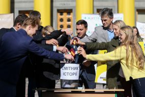 Participants of the action "School briefcase without cigarettes"