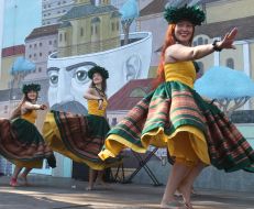 Dance collective
