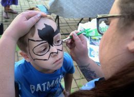 Face painting