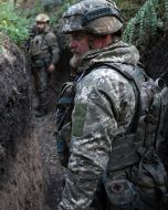 Ukrainian servicemen