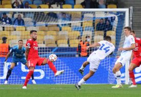 Football. Dynamo - Benfica