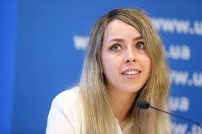 Anya Mykoliuk Thompson