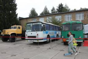 OldCarLand Retro Car Festival