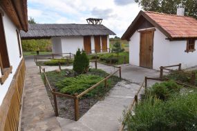 Ethnovillage "Dyvosvit" in the Zaporozhye region