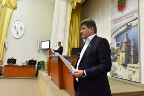 Владимир Буряк