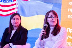 Yuliya Lomzhets, Natalia Bikova