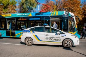 Трамвай виробництва швейцарської компанії Stadler в Харкові