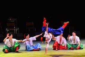 Ансамбль танцю України ім. Павла Вірського