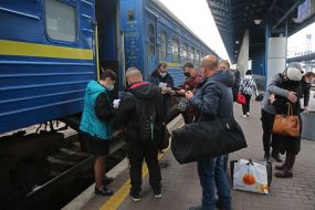 The passenger presents the documents to the conductor