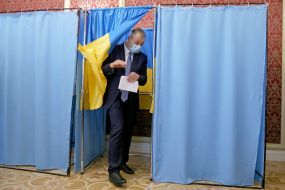 Session of the Plenum of the Supreme Court