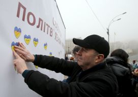 Participant of the action "Freedom for the Kremlin's political prisoners"