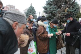 Distribution of food for the needy