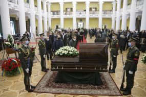 Farewell ceremony with Alexander Omelchenko