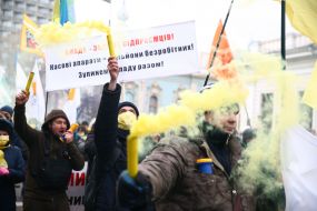 Promotion "President! Stop the game!"