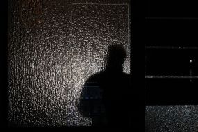 Обледеневшее стекло