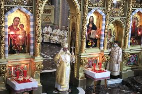 His Beatitude Sviatoslav celebrates the Divine Liturgy