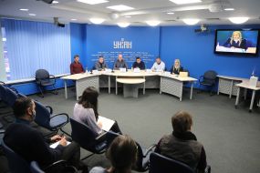 Валентин Ренчковський, Йоганнес Ванденбоорн, Володимир Шрамко, Олександр Дерій, Владислав Нагірняк та Світлана Руденко