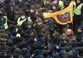 Participants of the "Save ФОП" campaign and the police