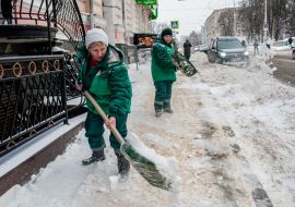 Snow removal in Kharkiv